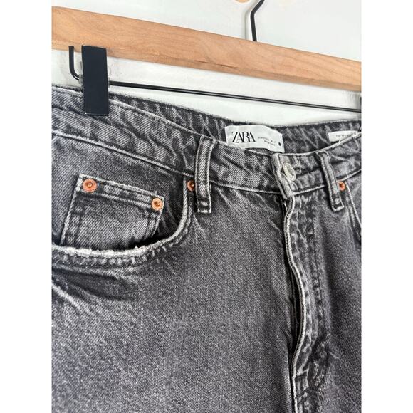 Zara The 90s Mom Fit Jeans Size 6 Gray Washed Black Straight Leg Denim - Picture 5 of 10